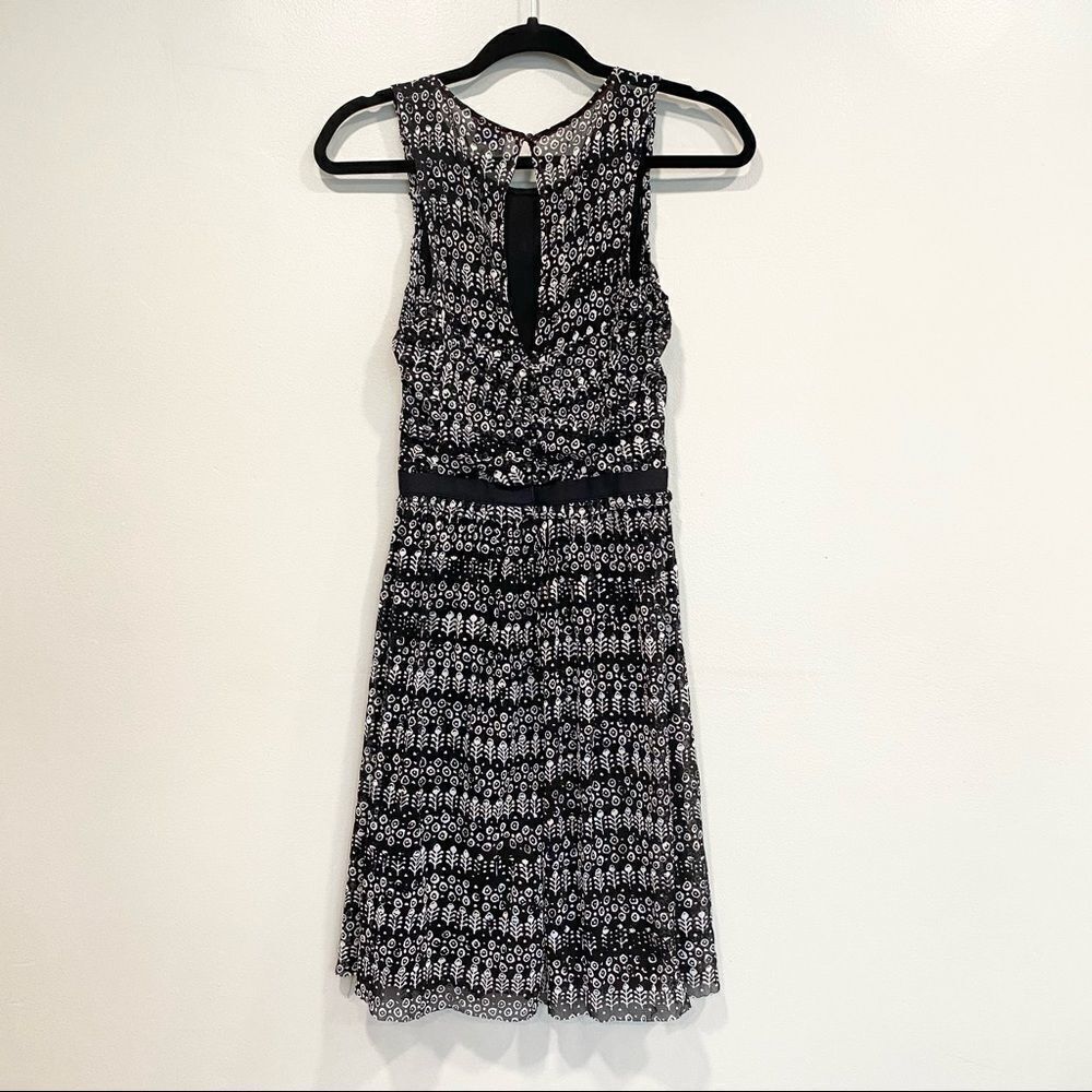 Anthropologie Postcard black Sleeveless Black Floral Pleated fit & flare dress X - Picture 3 of 12